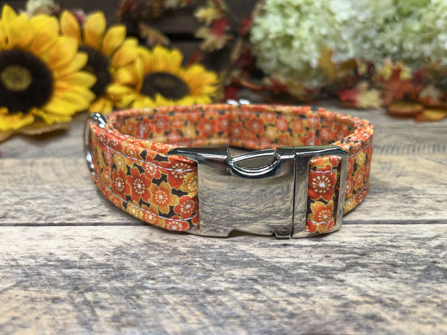 Tiny Flowers Dog Collar