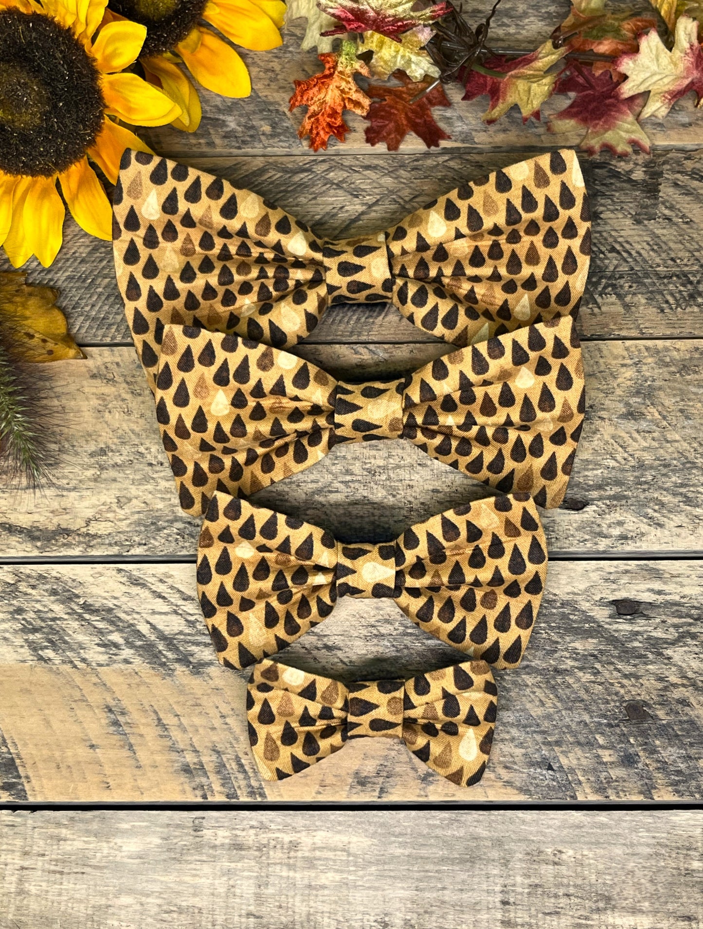 Cheetah Kisses Interchangeable Bow Tie