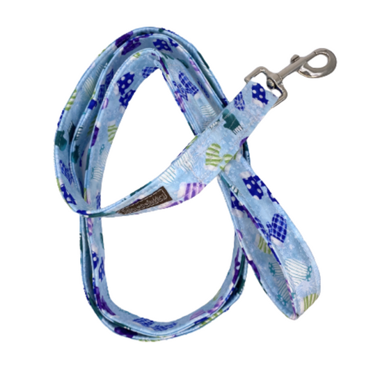 Snow Day Leash