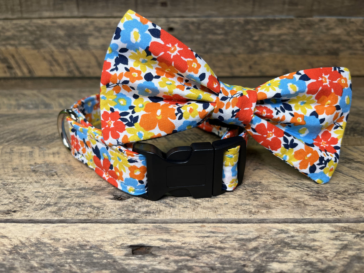 Collarful Interchangeable Bow Tie